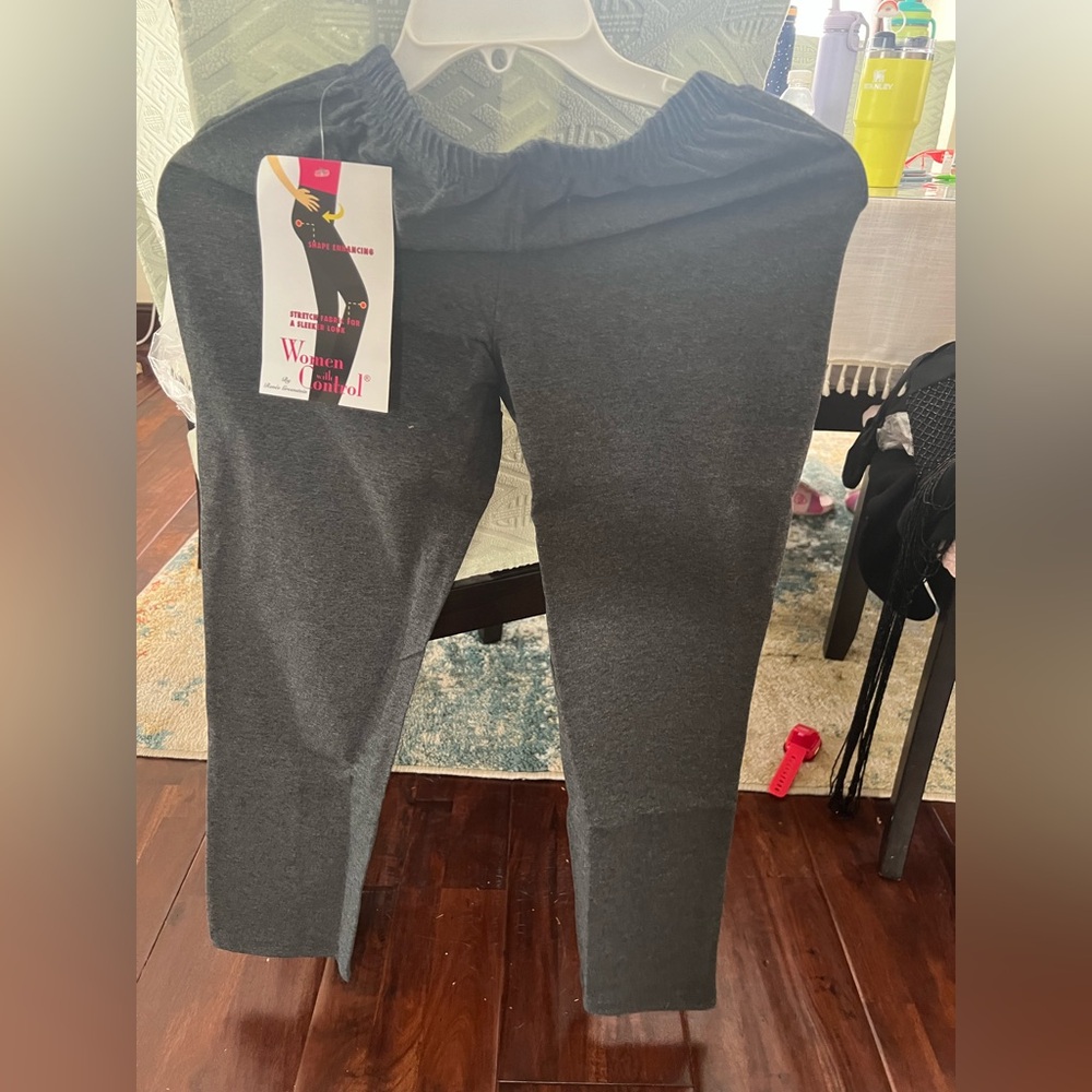 Women with Control Women's Pants Sz S New Shape Enhancine